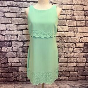 White House Black Market Stunning Mint Green Sleeveless Dress with Scalloped Hem